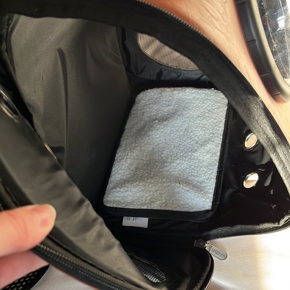 Sherpa Cat Carrier - Picture 3 of 4